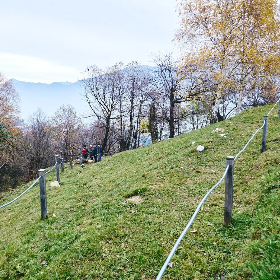 cultural-hike-lake-como-mountains