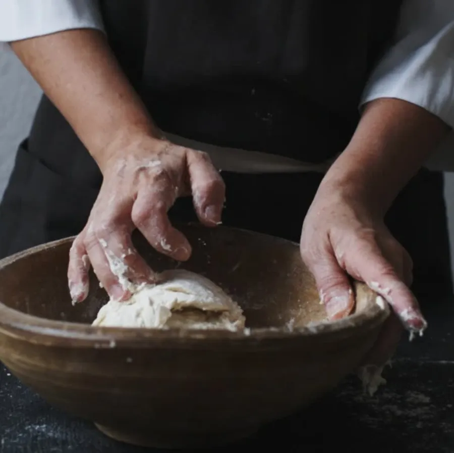 traditional-baking-mountain-lodge-lake-como