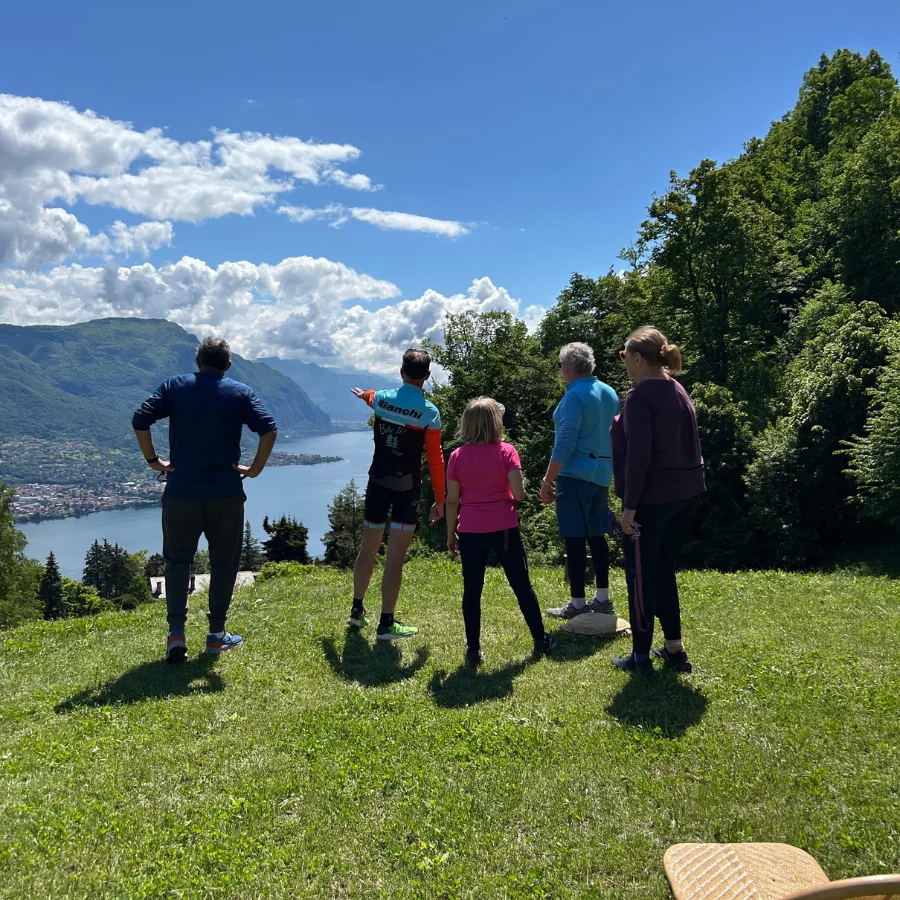 Bikers-admiring-Lake-Como-from-Baita-TreeB