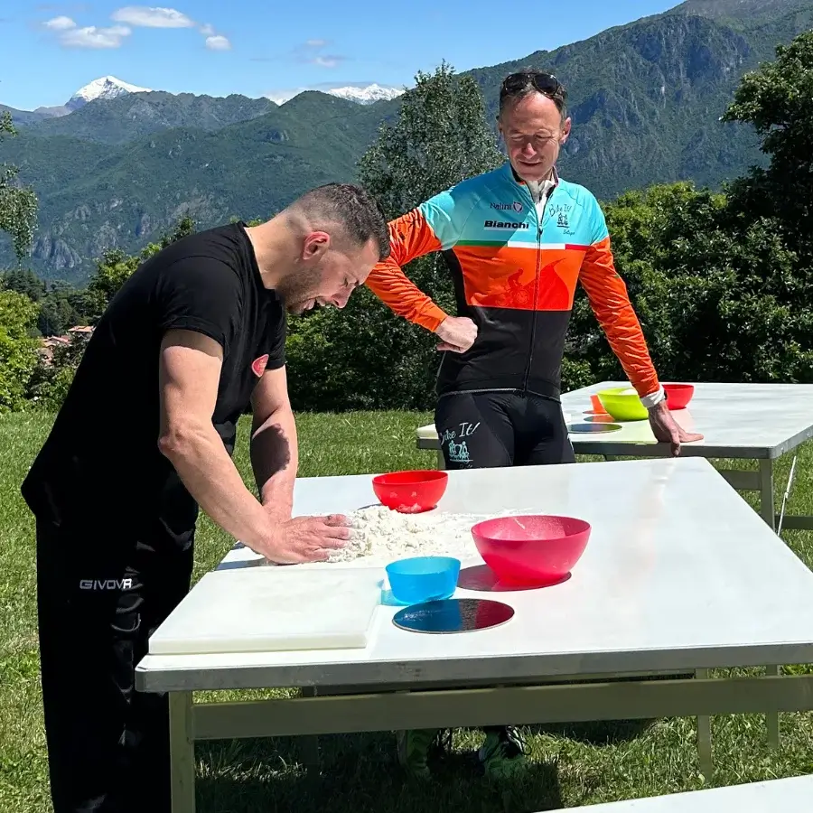 Italian-chef-kneading-dough-pasta-class-bellagio-lake-como